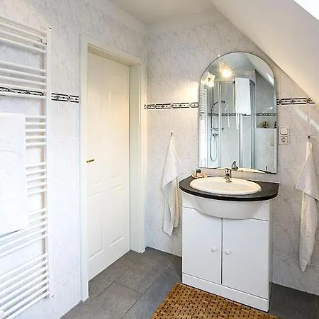 Ostseeferienpark Seepferdchen Haus Zingst 27B 펜션
